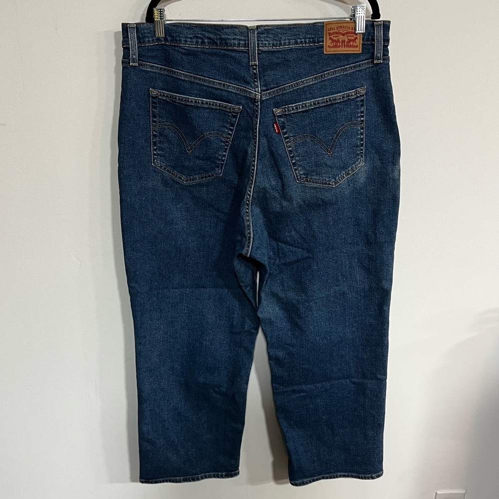 Levi’s Ribcage Straight Ankle Jeans - Picture 8 of 14